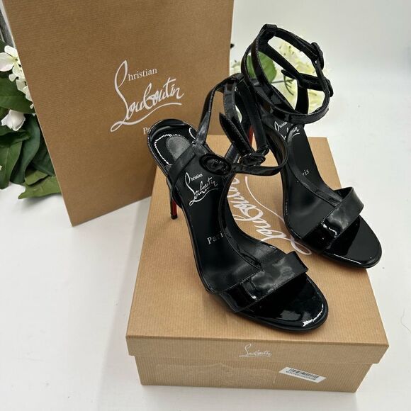 SOLD!!!! Women’s Christian Louboutin Mara patent dual buckle sandals size 36.5 - Picture 5 of 12